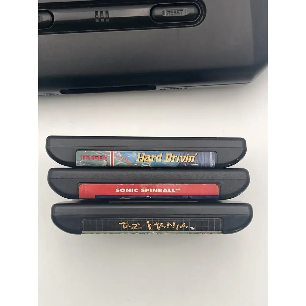 Sega Genesis Model 2 MK-1631 Console System 2 Controller 3 Game & Cables Bundle